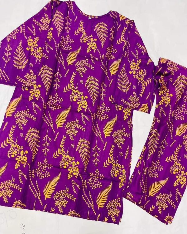 2 Pcs Stitched Petal Print