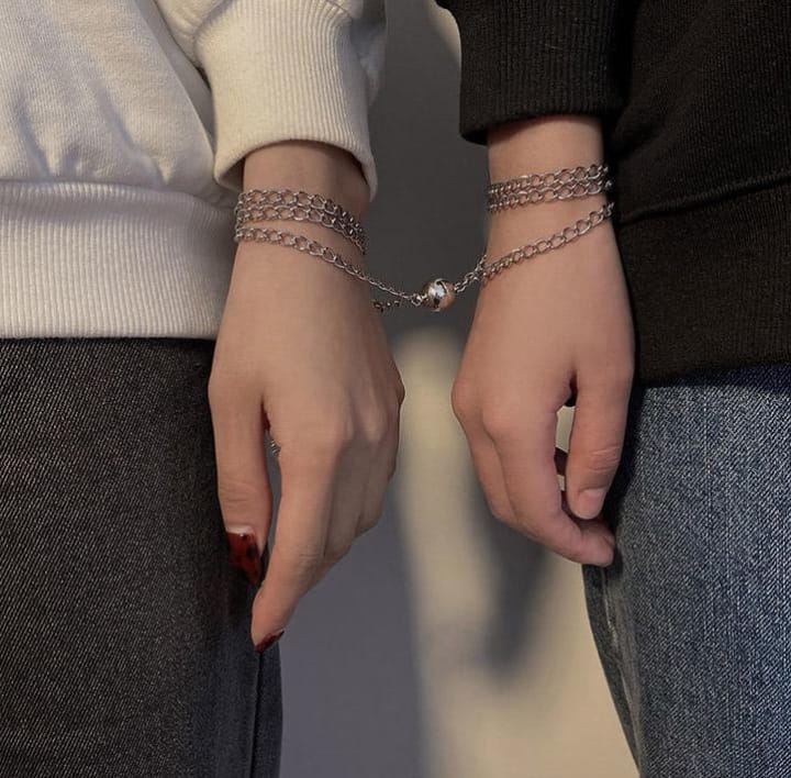 Magnetic Couple Bracelet