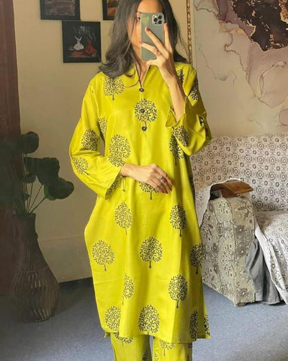 2 Pcs Stitched Tree Print